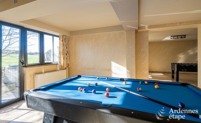 Holiday cottage in Dinant for 20 persons in the Ardennes