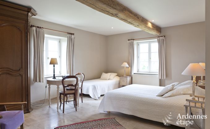 Holiday cottage in Dinant for 12 persons in the Ardennes