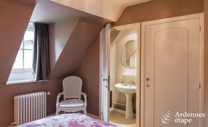 Spacious holiday home with swimming pool in Dinant, Ardennes