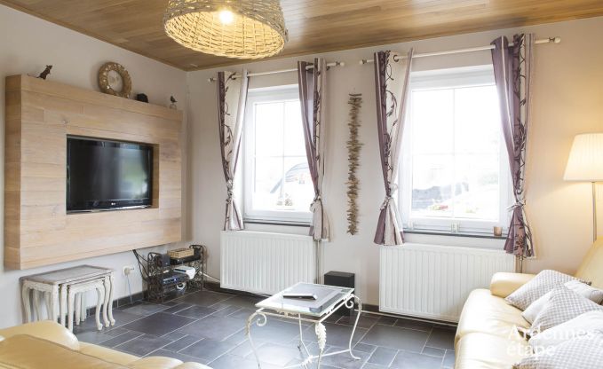 Holiday cottage in Doische (Dinant) for 8 persons in the Ardennes