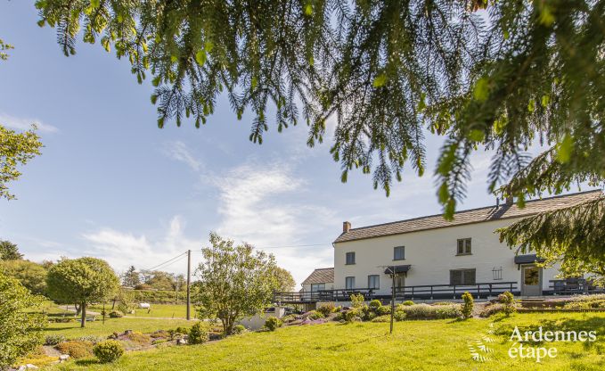 Great 3 star farmhouse vor 6 people to rent near Doische
