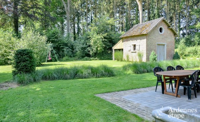 Beautiful holiday home for 15 persons in Durbuy in the Ardennes