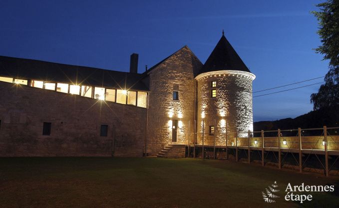 Castle in Durbuy for 18 persons in the Ardennes