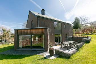 Cosy holiday cottage in tranquil area near tourist attractions in Durbuy