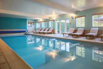 Luxury holiday villa with pool and wellness area for 30 pers. in Durbuy