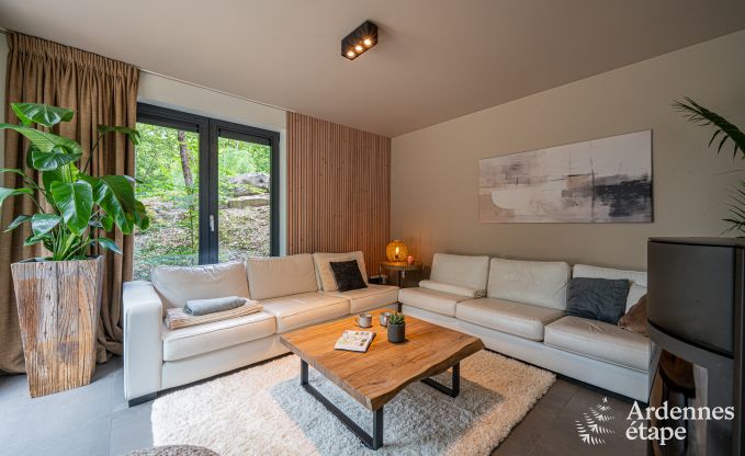 Spacious villa for 8 people in Durbuy with sauna, hot tub and private garden
