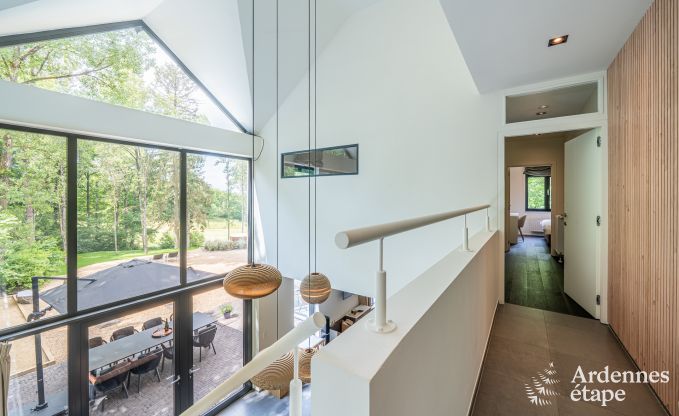 Spacious villa for 8 people in Durbuy with sauna, hot tub and private garden