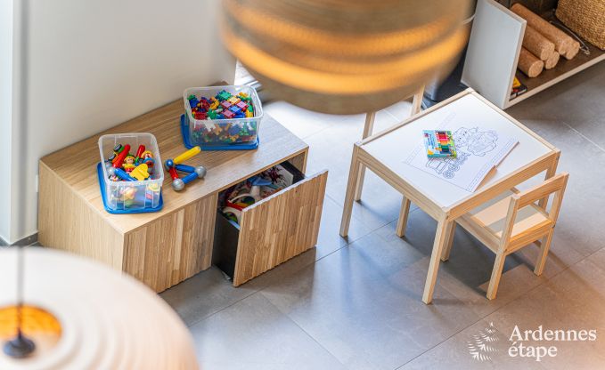 Spacious villa for 8 people in Durbuy with sauna, hot tub and private garden