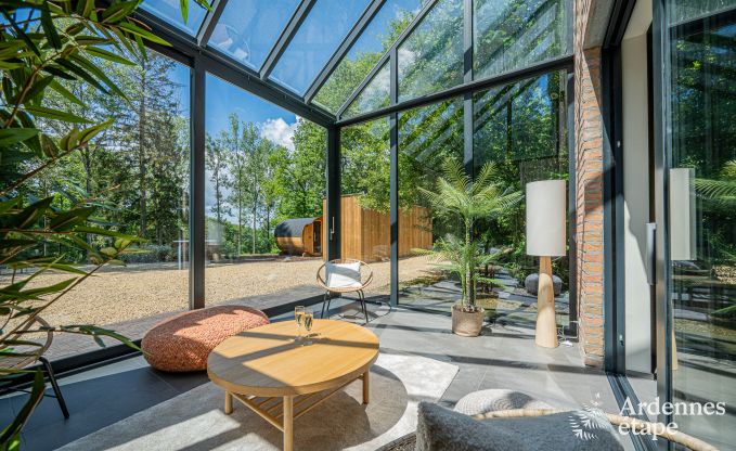 Spacious villa for 8 people in Durbuy with sauna, hot tub and private garden
