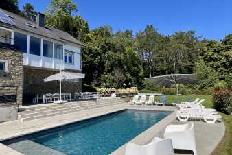 Luxury villa with pool in Durbuy for 14 in the Ardennes