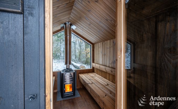 Luxury villa in Durbuy: enjoy wellness, art and nature for 8 people