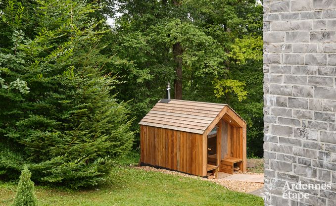 Luxevilla in Durbuy for 8 people with jacuzzi, sauna, covered terrace and private garden