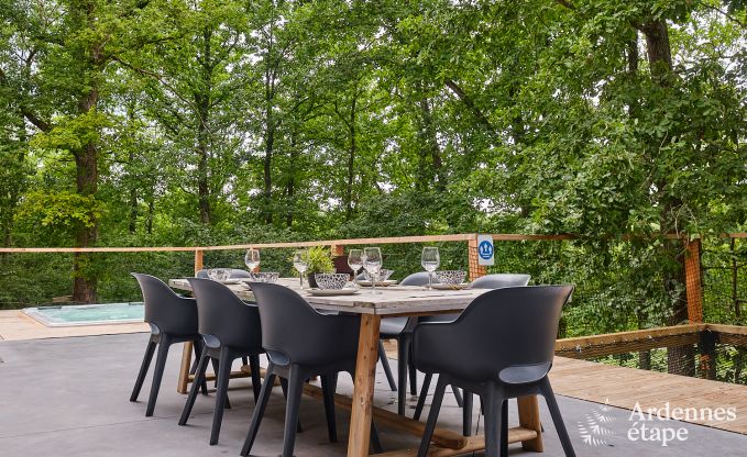 Luxevilla in Durbuy for 8 people with jacuzzi, sauna, covered terrace and private garden