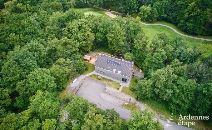 Luxevilla in Durbuy for 8 people with jacuzzi, sauna, covered terrace and private garden