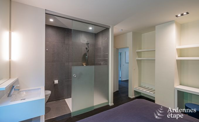 Spacious villa for 8 people in Durbuy with sauna, hot tub and private garden