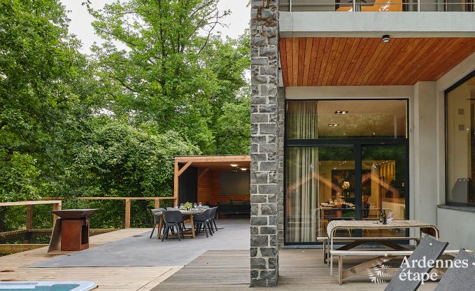Luxevilla in Durbuy for 8 people with jacuzzi, sauna, covered terrace and private garden