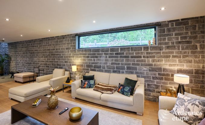 Luxevilla in Durbuy for 8 people with jacuzzi, sauna, covered terrace and private garden