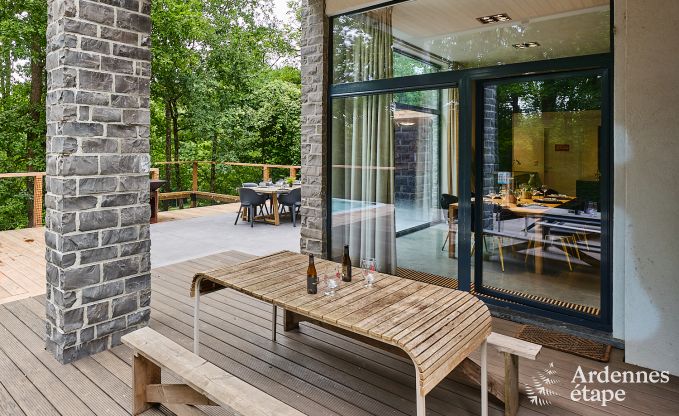 Luxevilla in Durbuy for 8 people with jacuzzi, sauna, covered terrace and private garden