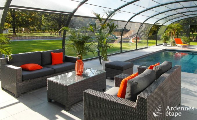 Luxury villa in Durbuy: accommodation for 15 people with pool, spa, and nature in the Ardennes