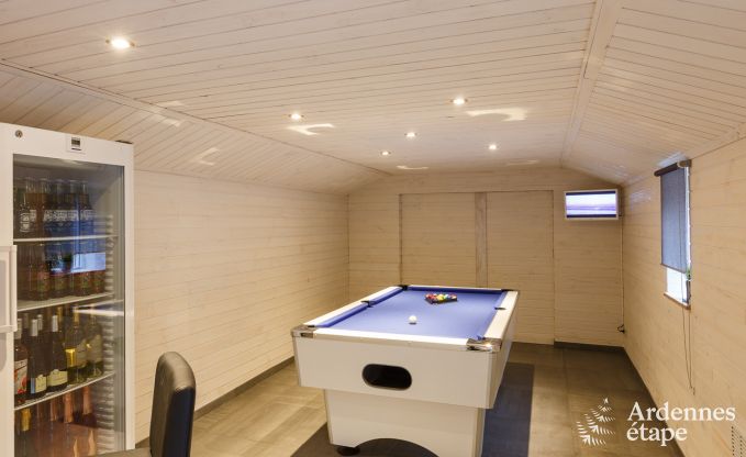 Holiday house with bar and pool table for 4 pers. to rent in Erezée