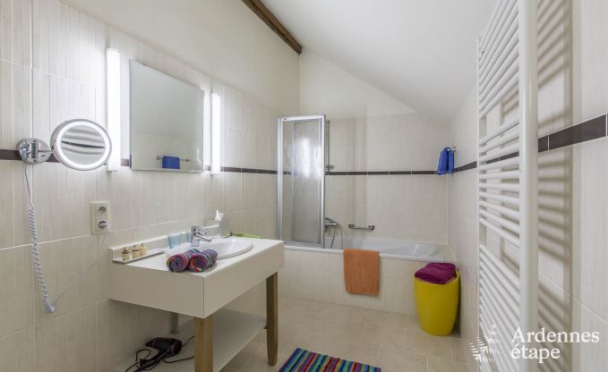Holiday cottage in Ereze for 16 persons in the Ardennes