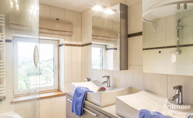 Holiday cottage in Ereze for 16 persons in the Ardennes