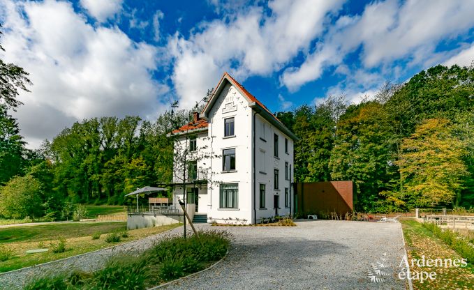 Holiday cottage in Florennes for 20 persons in the Ardennes