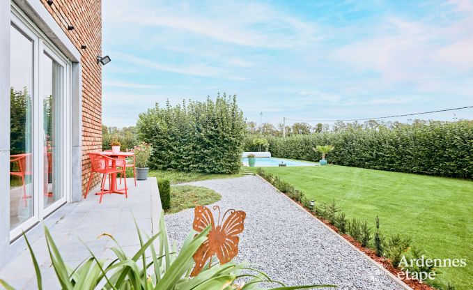 Spacious comfortable holiday home for 10 people in Voeren with private pool, jacuzzi and garden