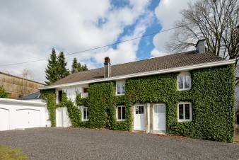 Large holiday home to rent for 15 people in the Ardennes, in Francorchamps