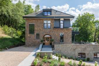 Luxury villa for 15 in Francorchamps with jacuzzi, sauna and private garden