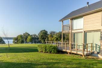 3.5-star holiday rental house in a holiday village in Froidchapelle