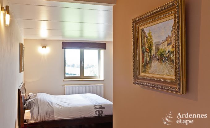 Luxury holiday home in Froidthier for 10 guests with swimming pool, wellness and 5 bedrooms near Aubel