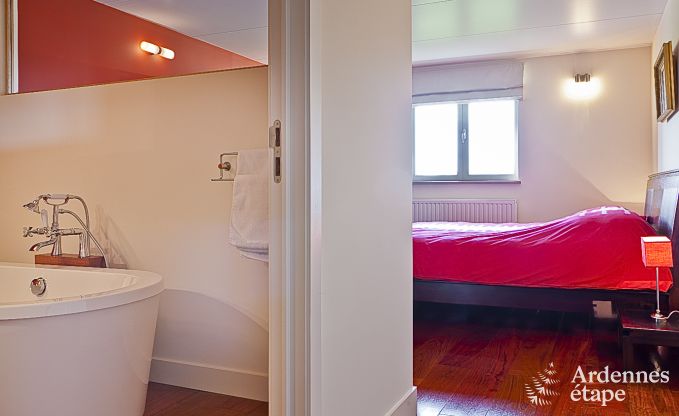 Luxury holiday home in Froidthier for 10 guests with swimming pool, wellness and 5 bedrooms near Aubel