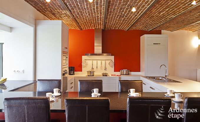 Luxury holiday home in Froidthier for 10 guests with swimming pool, wellness and 5 bedrooms near Aubel