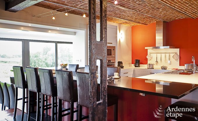 Luxury holiday home in Froidthier for 10 guests with swimming pool, wellness and 5 bedrooms near Aubel