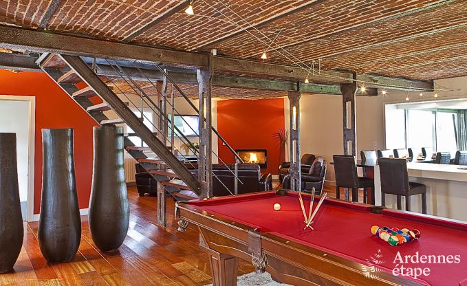 Luxury holiday home in Froidthier for 10 guests with swimming pool, wellness and 5 bedrooms near Aubel