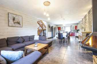 Converted farmhouse in Gedinne for 12 persons