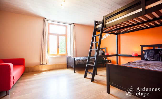 Very beautiful holiday cottage in Gedinne for 20 persons in the Ardennes