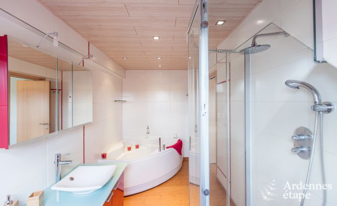 Very beautiful holiday cottage in Gedinne for 20 persons in the Ardennes