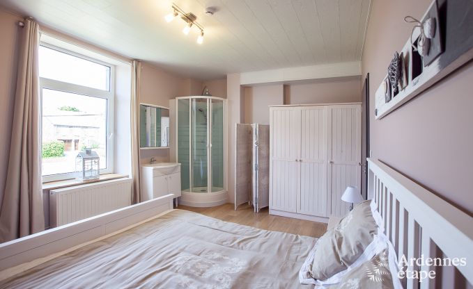 Very beautiful holiday cottage in Gedinne for 20 persons in the Ardennes