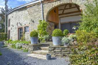 Authentic holiday stonehouse to rent in Gedinne in the Ardennes