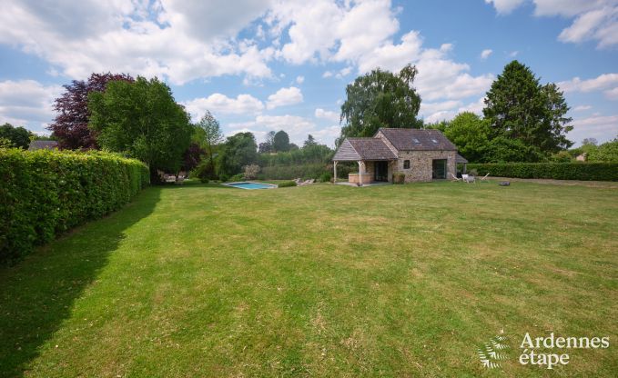 Luxury villa in Gesves for 13/14 persons in the Ardennes
