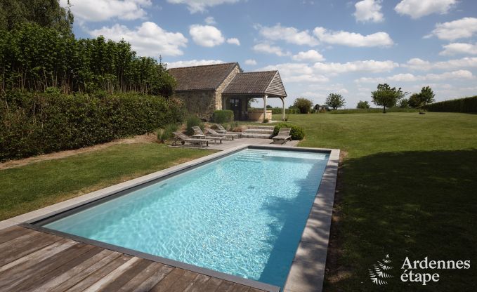Luxury villa in Gesves for 13/14 persons in the Ardennes