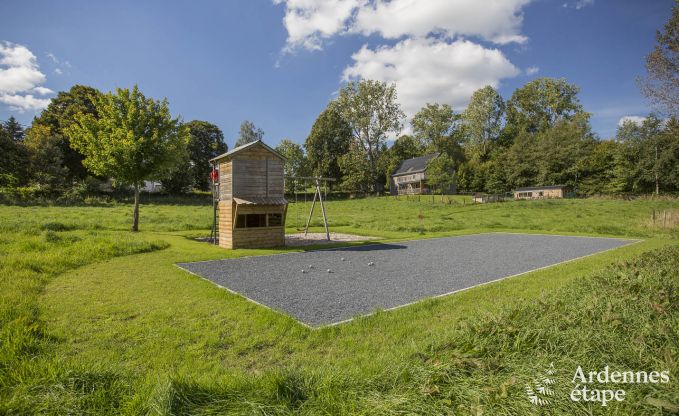 Holiday home for families in Gouvy with swimming pool, sauna and view in the Ardennes