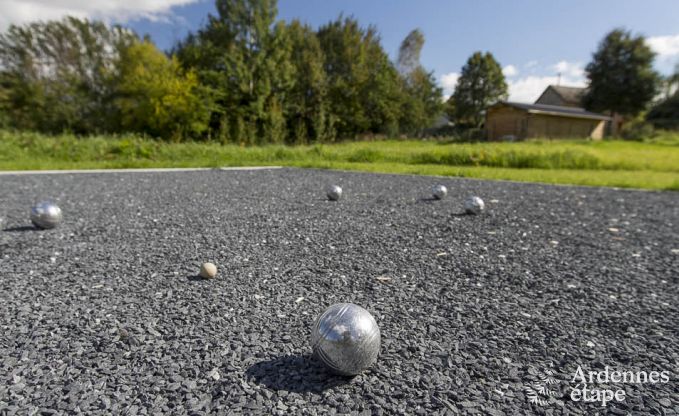 Holiday home for families in Gouvy with swimming pool, sauna and view in the Ardennes