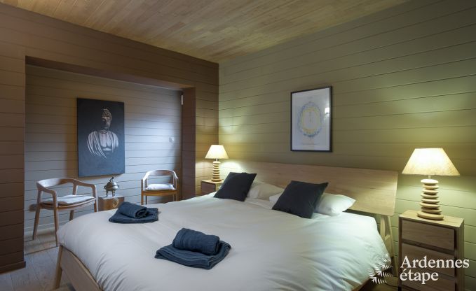 Spacious holiday home for 12 people with swimming pool and private garden in Hamois, Ardennes