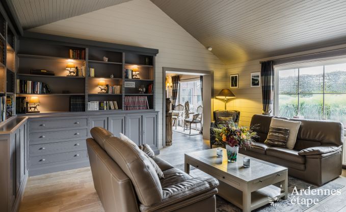 Luxury holiday home in Hamois for 8 people with swimming pool and private garden in the Ardennes