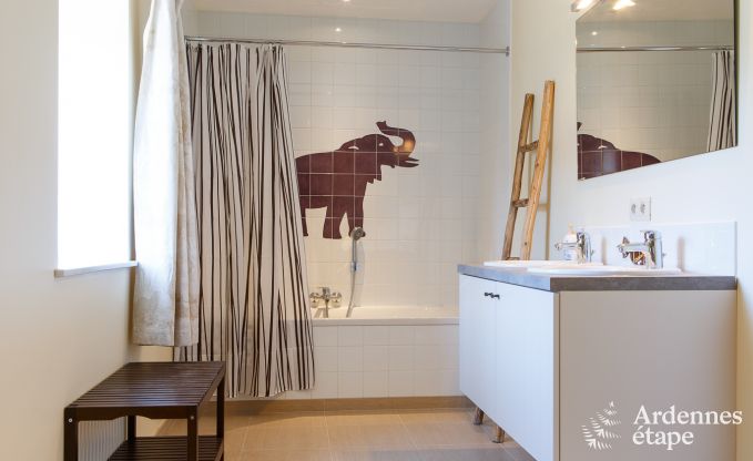 Holiday cottage in Hannut for 21 persons in the Ardennes