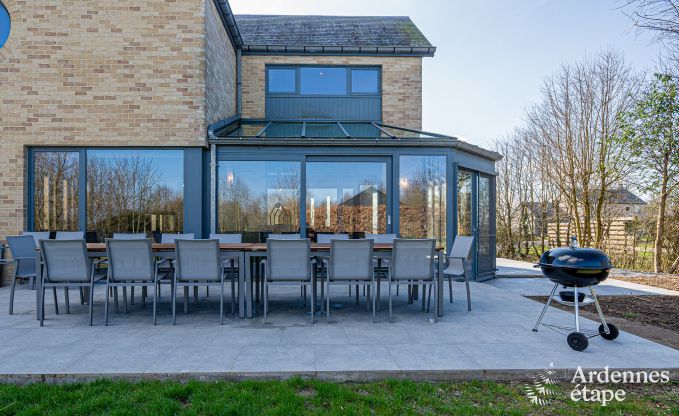 Spacious luxury villa with swimming pool in Hastire, Ardennes