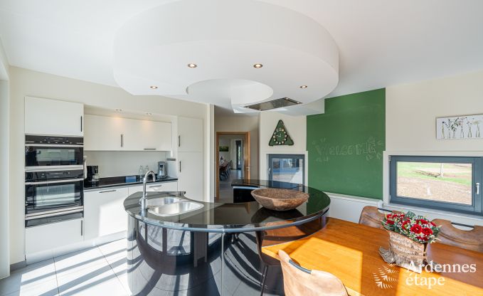 Spacious luxury villa with swimming pool in Hastire, Ardennes